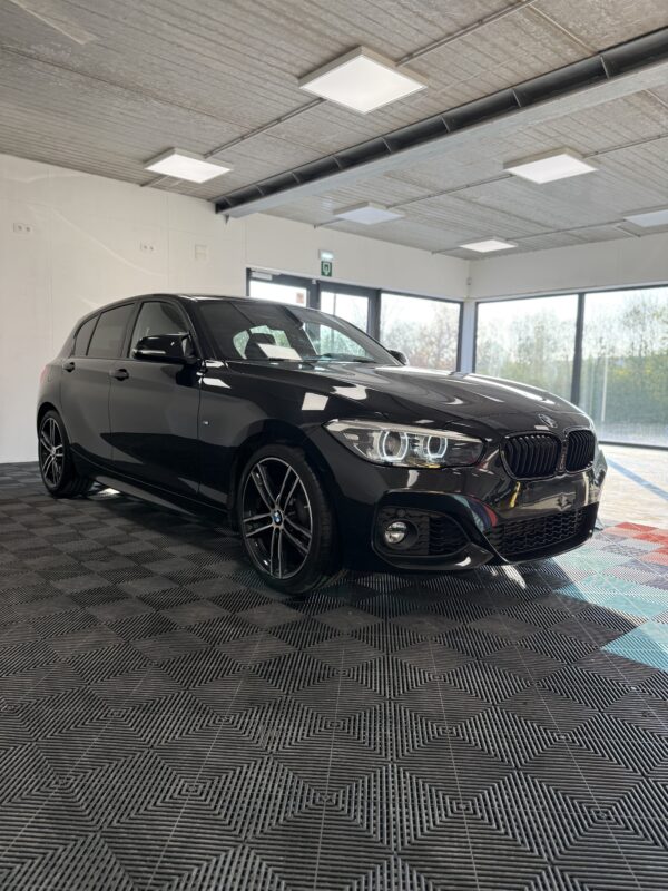 BMW 118i Pack M – Image 3