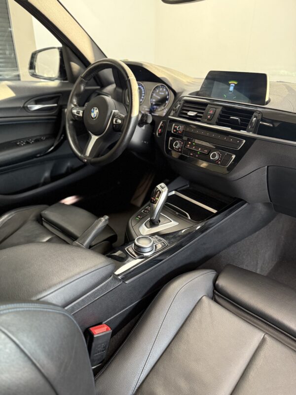 BMW 118i Pack M – Image 10