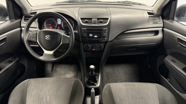 Suzuki Swift III 1.2GL – Image 7