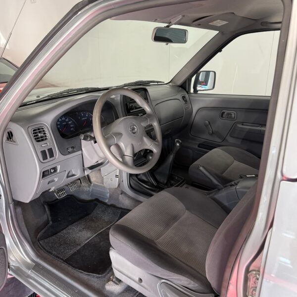 Nissan Navara – Image 10