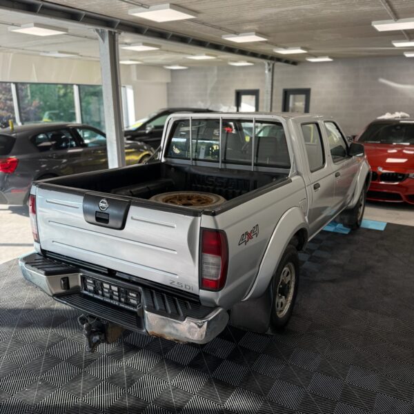Nissan Navara – Image 6